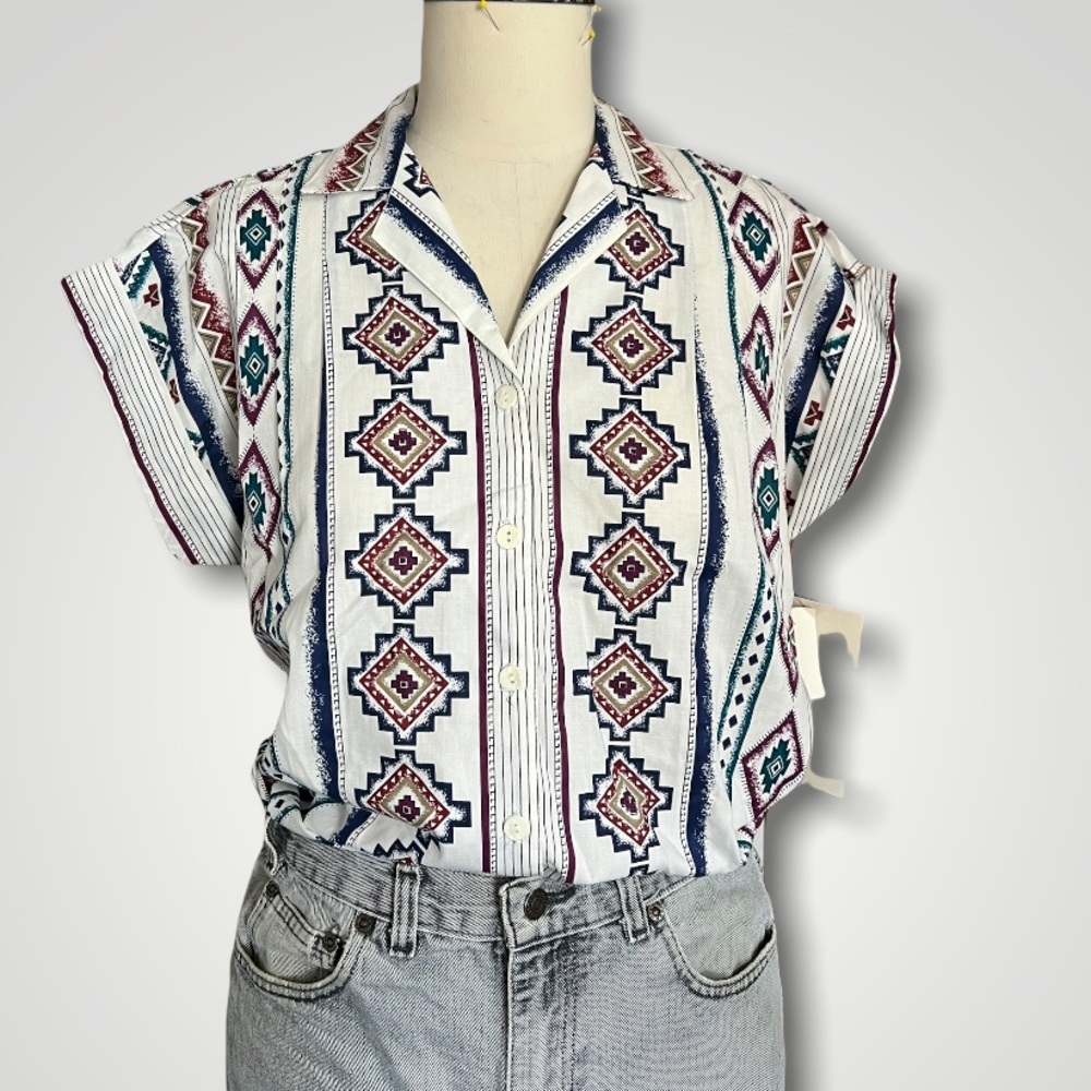 New old stock vintage blouse size medium